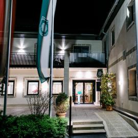 Schlosstaverne Thannhausen, hotel en Weiz
