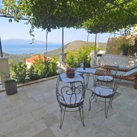 Holiday home Piece of Peace - Agrotourism, viešbutis mieste Zaostrog
