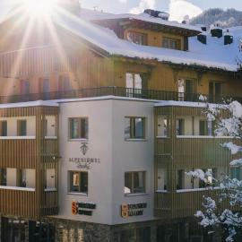 Hotel Garni Alpenjuwel Residenz, hotel din Serfaus