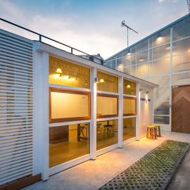 MORN-ING HOSTEL, Hotel in Lat Krabang
