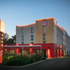 Viesnīca Hotel Clermont Estaing Klermonferānā