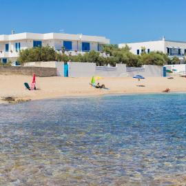 Solmaris Seaside - Luxury B&B sul mare a Campomarino, hotel di Maruggio