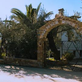 Lefteris Studios, hotell sihtkohas Lefokastro