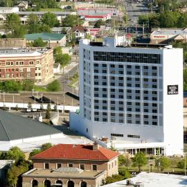 The Hotel Hot Springs – hotel w mieście Hot Springs