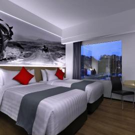 NEO+Waru-Sidoarjo by ASTON, hótel í Sidoarjo