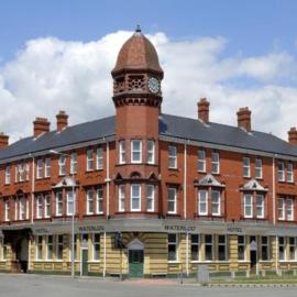 The Waterloo Hotel & Bistro, hotel din Newport