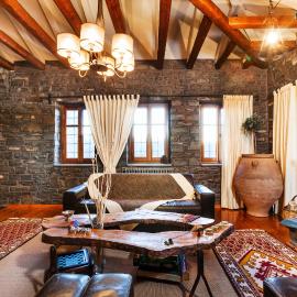 Heaven's View Mansion - Zagori Stone Built Gem, Hotel in Kipoi