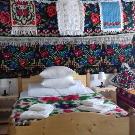 Sub Creasta Cocosului, hotel a Breb