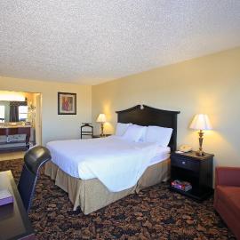 Plaza Inn Midland, hotel Midlandben