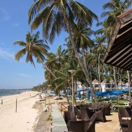 Kenya Bay Beach Hotel, hotel u gradu Bamburi