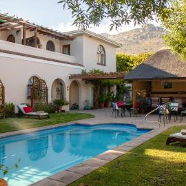 A Tuscan Villa Guest House, Hotel in Fish Hoek