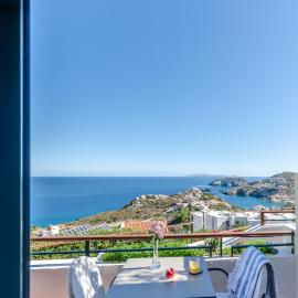 Pela Mare Hotel, khách sạn ở Agia Pelagia