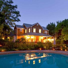 Sunflower Hill Inn، فندق في موآب