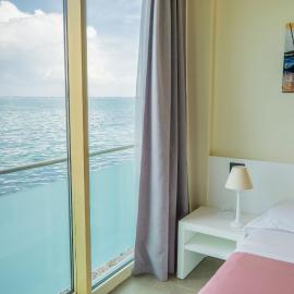 Garda Rooms, hotel in Desenzano del Garda