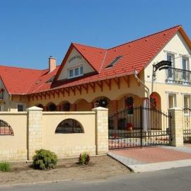 Harmónia Panzió, hotel Sárospatakon