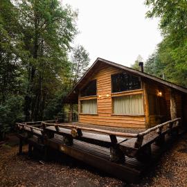 Huilo Huilo Cabañas del Bosque, hotel Puerto Fuyban