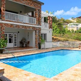 CosyNest, hótel í Basseterre