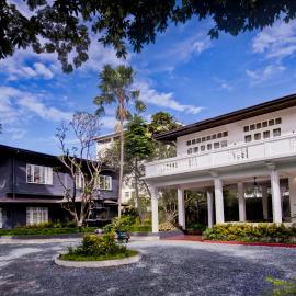 The Henry Hotel Manila
