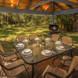 Boomerang Hideaway - at Tranquil acreage