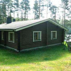 Loma-Pälsilä lakeside villa, hotel en Kuhmoinen