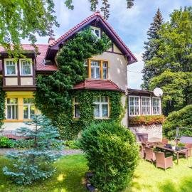 Villa Parkowa 5, hotel in Świeradów-Zdrój