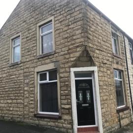 Entire B&B, hotel in Burnley
