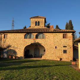 Casa di Romano, Al Tramonto، فندق في Marcialla