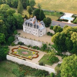 Chateau de Vaugrignon - Beer Spa, hotelli kohteessa Esvres