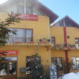 Pensiunea Dracula & Spa, hotel en Căpăţîneni-Ungureni
