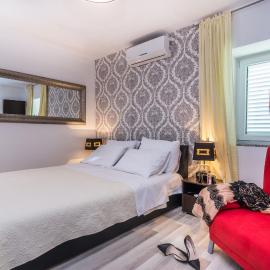 Apartments Marina, hotel in Zadar
