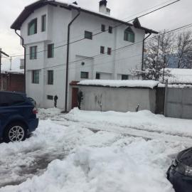 Bayrakova Guest House, hotel in Dobrinishte