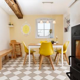 Auszeit-Eifel Eifelhaus "Burgaß 1807" Sauna & Badezuber – hotel w mieście Willwerscheid