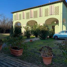 Hotel Riviera Ristorante La Briciola、San Bernardinoのホテル