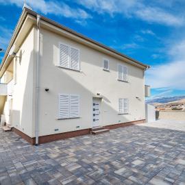 Apartmani Matej B, hotel i Pag