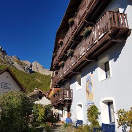 La Girandole Chambre d'hôtes et Location d'appartement, hotel i Arvieux