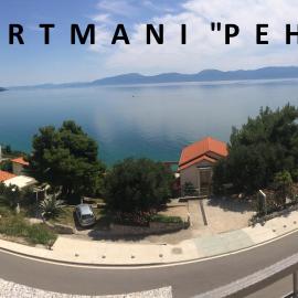 Apartments PEHAR, hotel in Podaca