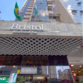 Bristol Metropolitan Curitiba Centro