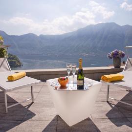 Sala Comacina Residence Apartment 5 - Sleeps up to 10 by Italian Apartments, hotel din Sala Comacina