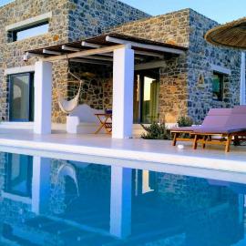 Stelani Villas & Suites, hotel in Kalamaki