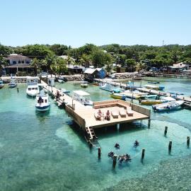 Splash Inn Dive Resort & Villas, hotel u gradu Vest End