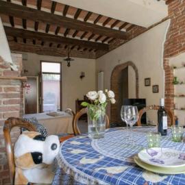 Taverna rustica in Toscana