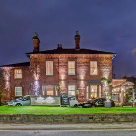 Alexandra Court Hotel, hotel di Congleton