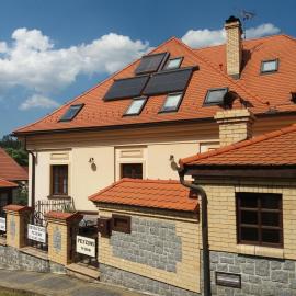 Penzion Ve Staré škole, hotel in Vlastějovice