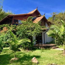 Casa da Floresta, hotel in Guarda do Embaú