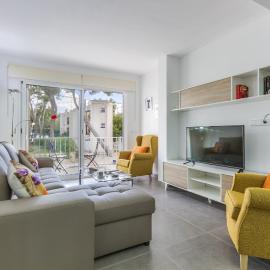 Apartment Assimetric - Only 100m to Beach