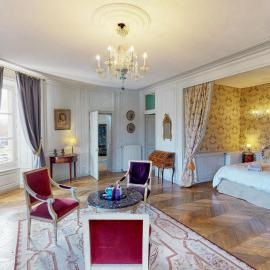 Castel Saint-Léonard, hotel u gradu Falez