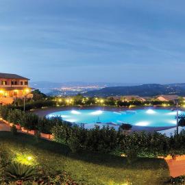 Popilia Country Resort – hotel w mieście Pizzo