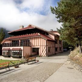 Hotel Temenuga, hotel di Panichishte