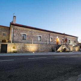 Posada Doña Urraca, hotel u gradu 'Fermoselle'