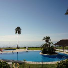 Frontline Beach ground floor with privet garden, Mi Capricho 16